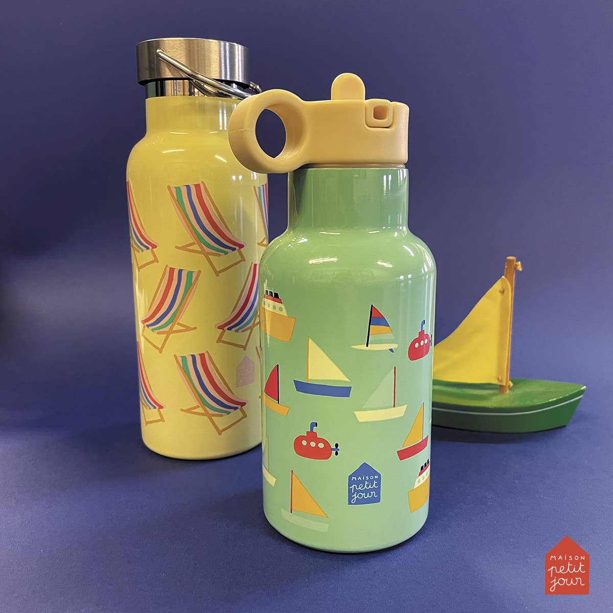 Petit Jour Paris - Kinder-Trinkflasche aus Edelstahl (350 ml) • Boote, Blau - ROSA ECK