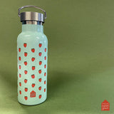 Petit Jour Paris - Kinder-Trinkflasche aus Edelstahl (500 ml) • Erdbeeren, Blau - ROSA ECK