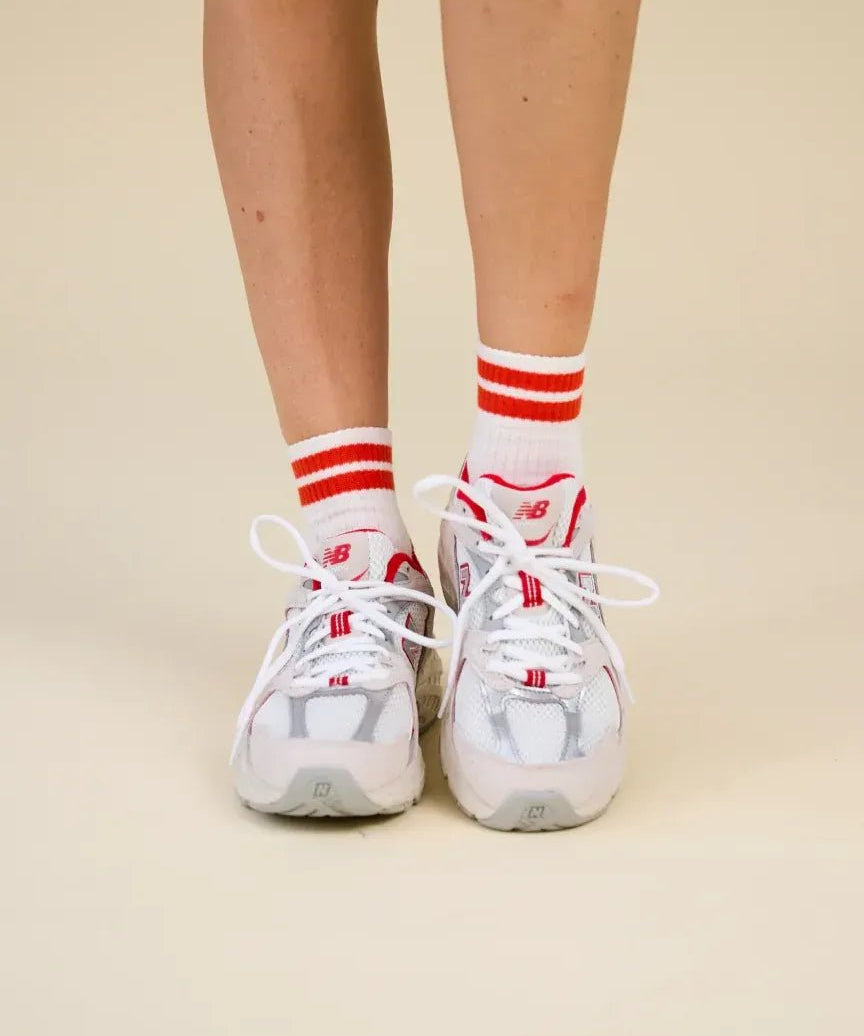 popeia - THE TENNIS Ankle Socken aus Bio - Baumwolle • Rote Streifen - Socken - ROSA ECK Concept Store