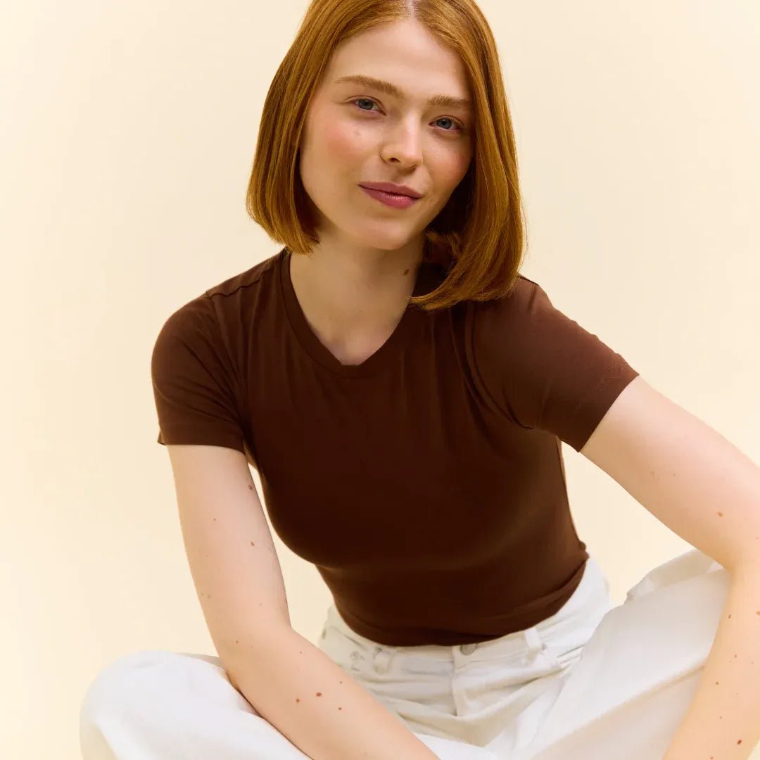 popeia - TIGHT T-Shirt aus Bio - Baumwolle • Dunkelbraun - ROSA ECK