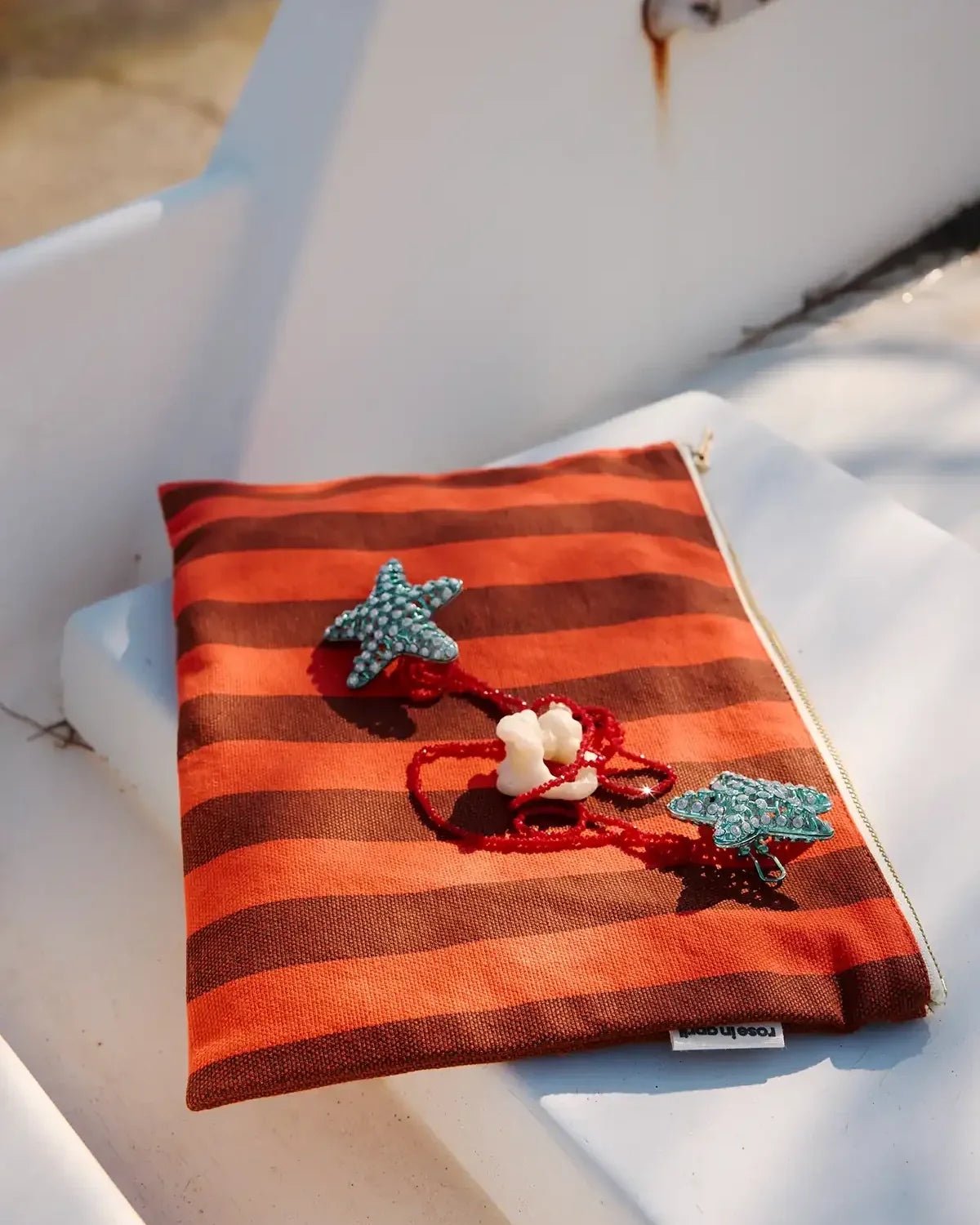 Rose in April - LILI Etui • Stripes Brown/Tomato - ROSA ECK