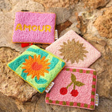 Sansira Jewelry - Geldbeutel/Etui mit Perlen • Kirsche - ROSA ECK