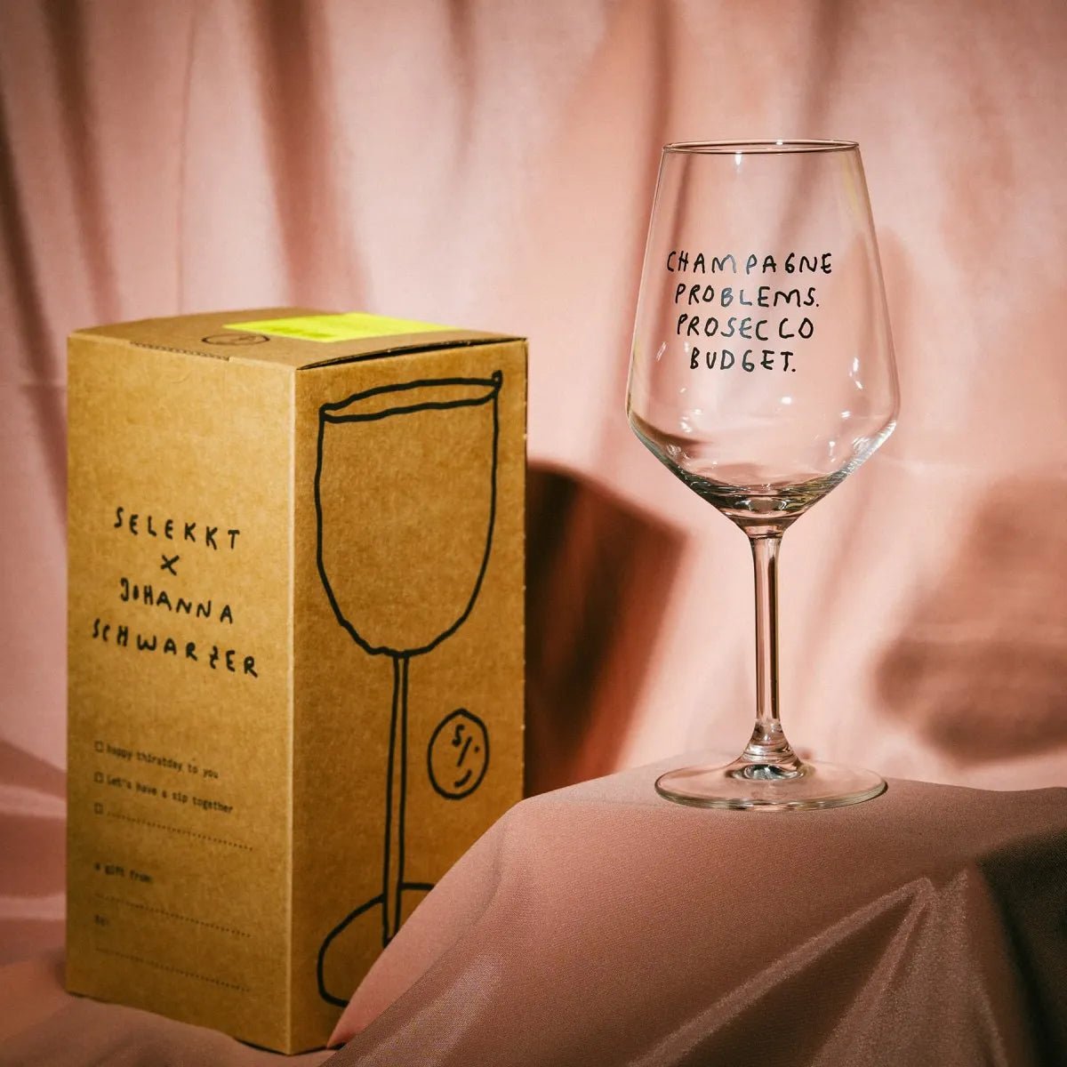 selekkt - Weinglas mit Spruch • Champagne Problems. Prosecco Budget. - ROSA ECK