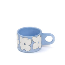 SOMANYBLOBS - FLOWERS Cappuccinotasse (150 ml) • Hellblau - ROSA ECK