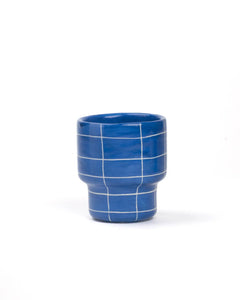 SOMANYBLOBS - GRID Tasse (220 ml) • Dunkelblau - ROSA ECK