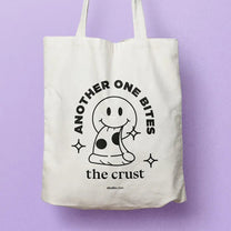 studio ciao - ANOTHER ONE BITES THE CRUST Jutebeutel - Tasche - ROSA ECK Concept Store