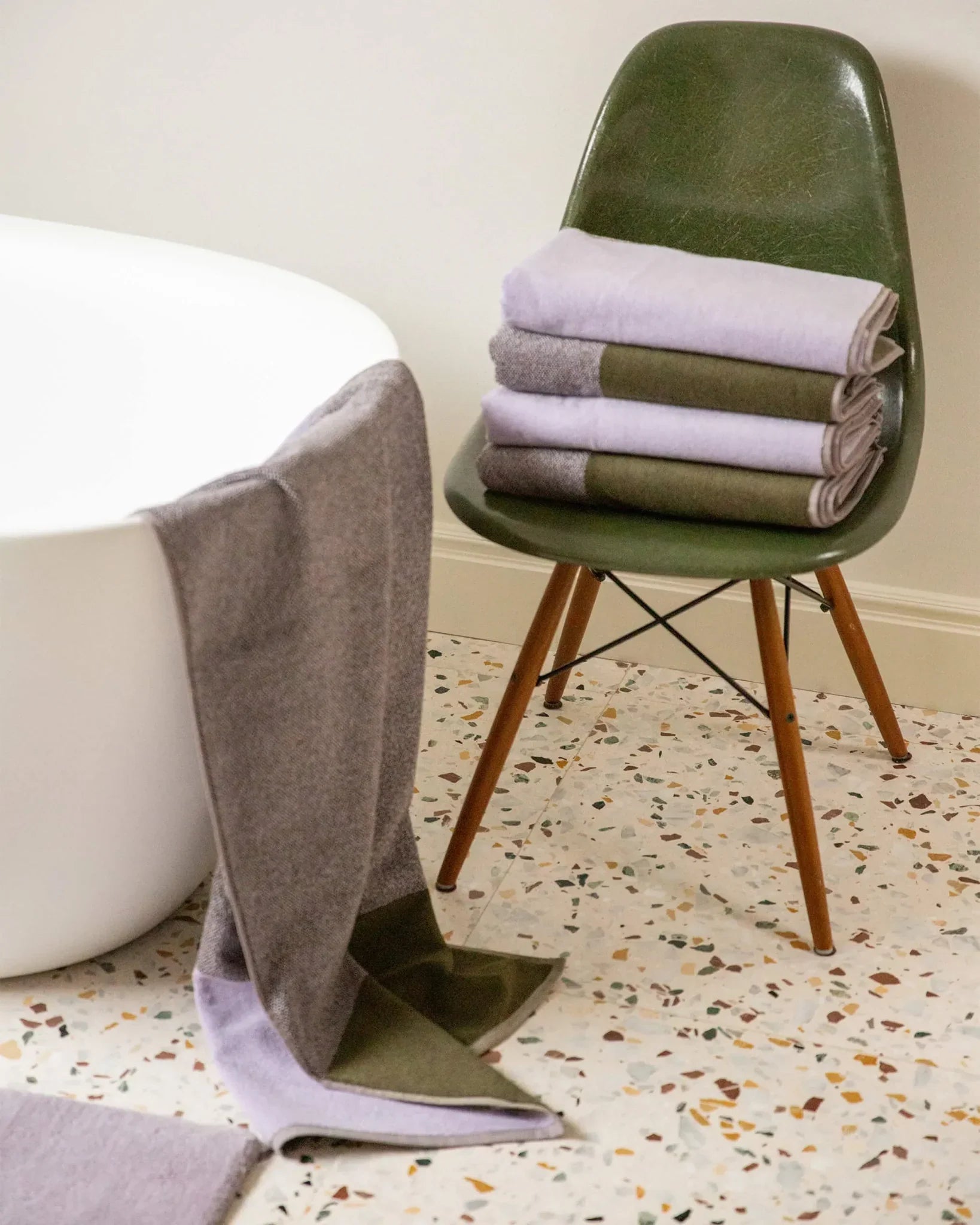 SUITE702 - BLEND Handtuch-Set (2 Stk.) • Green-Lilac - ROSA ECK