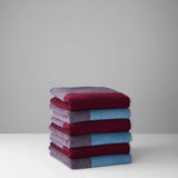 SUITE702 - BLEND Handtuch-Set (2 Stk.) • Sky Blue-Bordeaux - ROSA ECK