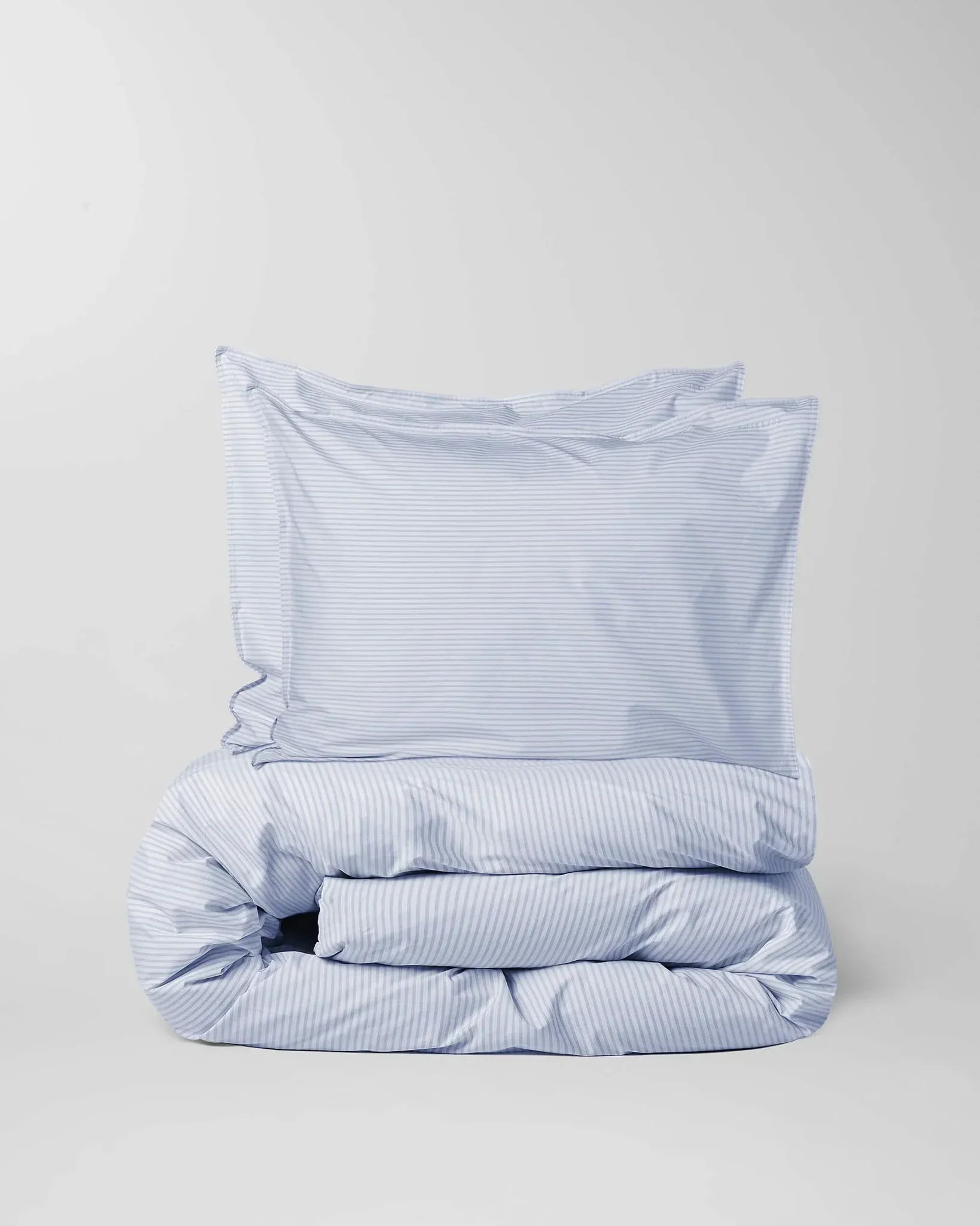 SUITE702 - Gestreifter Bettbezug aus Bio-Baumwolle (135 x 200 cm) • Blue-Ecru - ROSA ECK