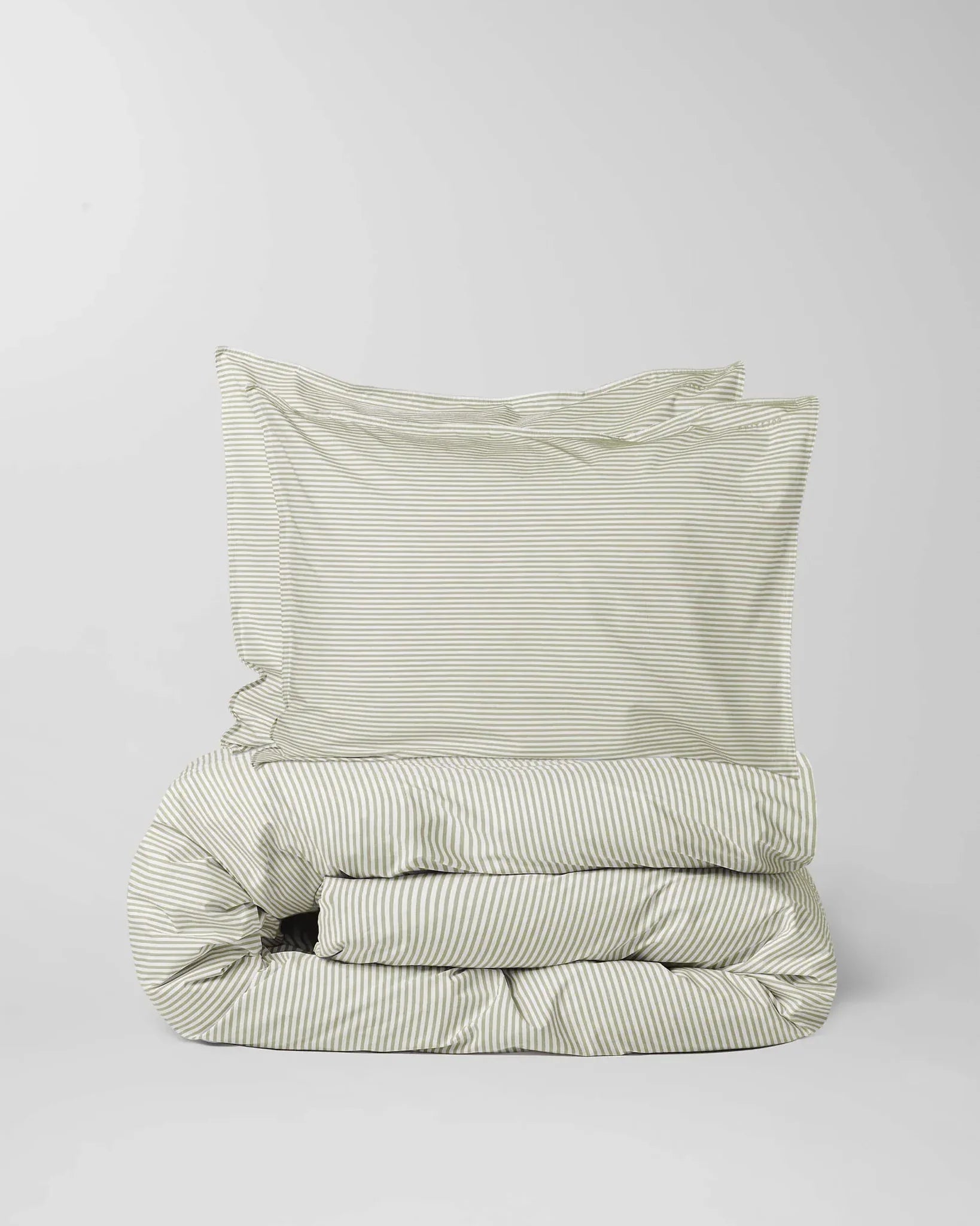 SUITE702 - Gestreifter Bettbezug aus Bio-Baumwolle (135 x 200 cm) • Olive-Ecru - ROSA ECK