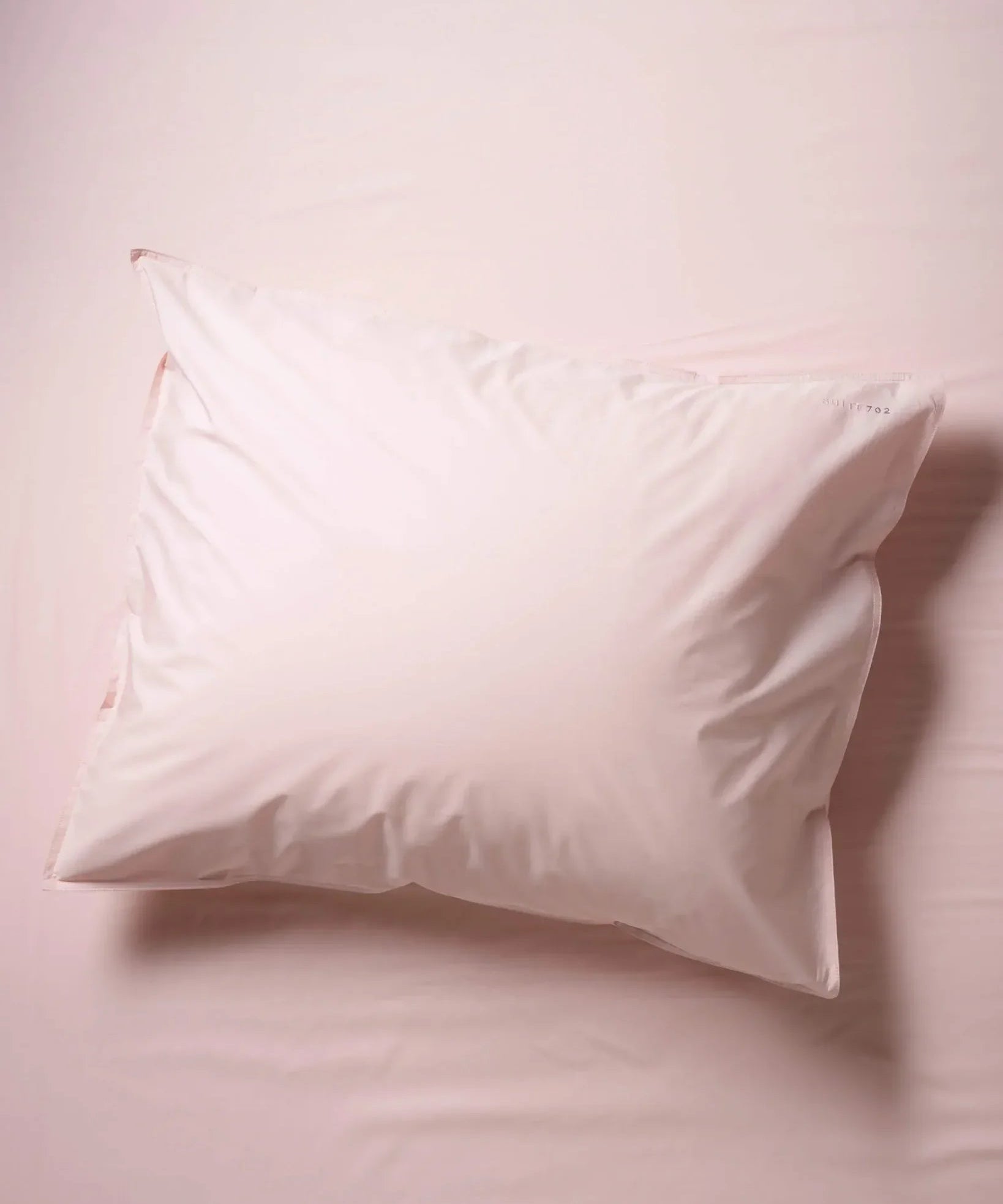 SUITE702 - Kissenbezug aus Bio-Baumwolle (80 x 80 cm) • Blush - ROSA ECK