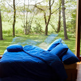 SUITE702 - Kissenbezug aus Bio-Baumwolle (80 x 80 cm) • Cobalt Blue - ROSA ECK