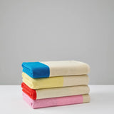 SUITE702 - MARTENS & MARTENS Badetuch (70 x 140 cm) • Yellow-Fuchsia - ROSA ECK