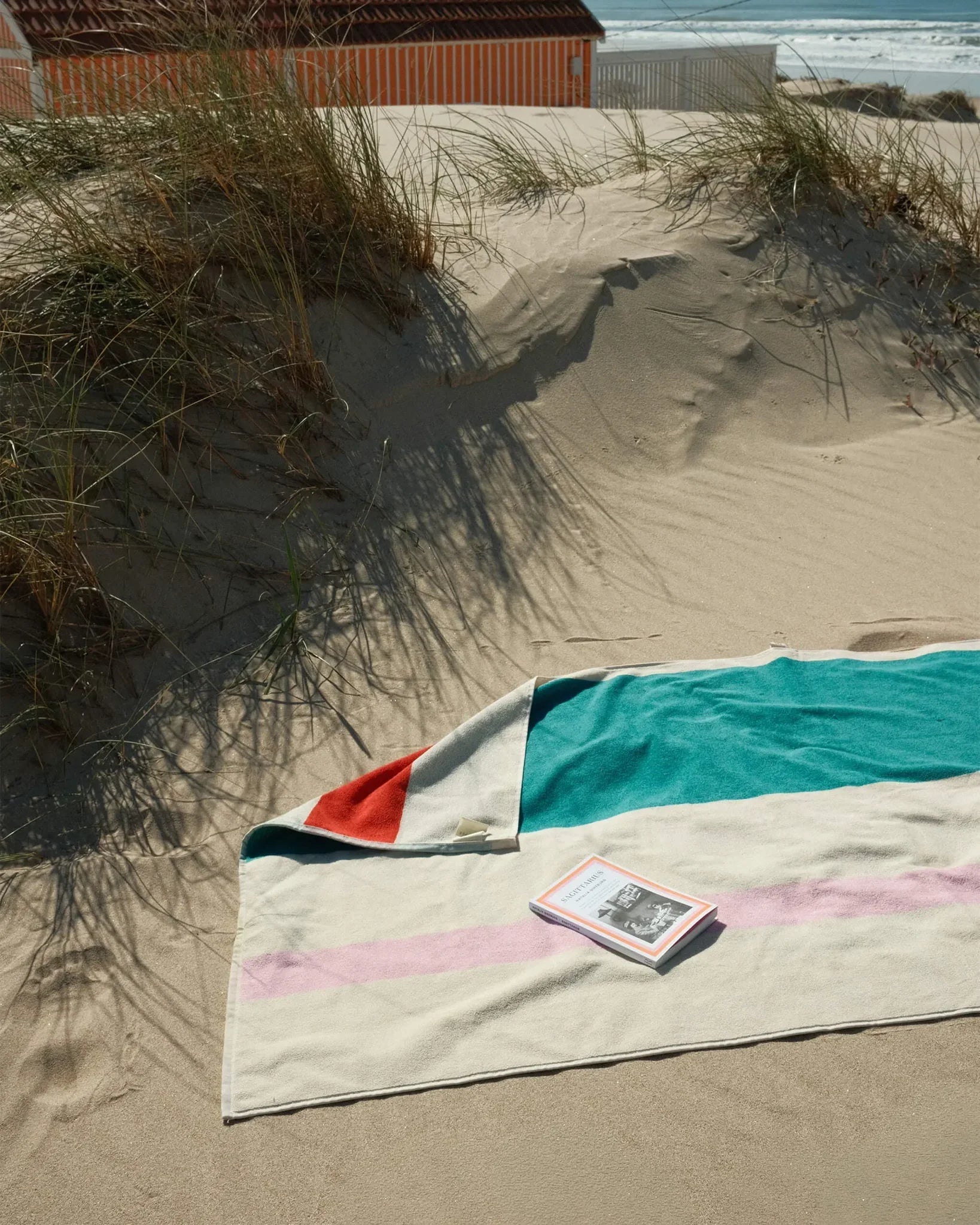 SUITE702 - MARTENS & MARTENS Strandtuch (90 x 180 cm) • Pink-Turquoise-Lime-Red - ROSA ECK