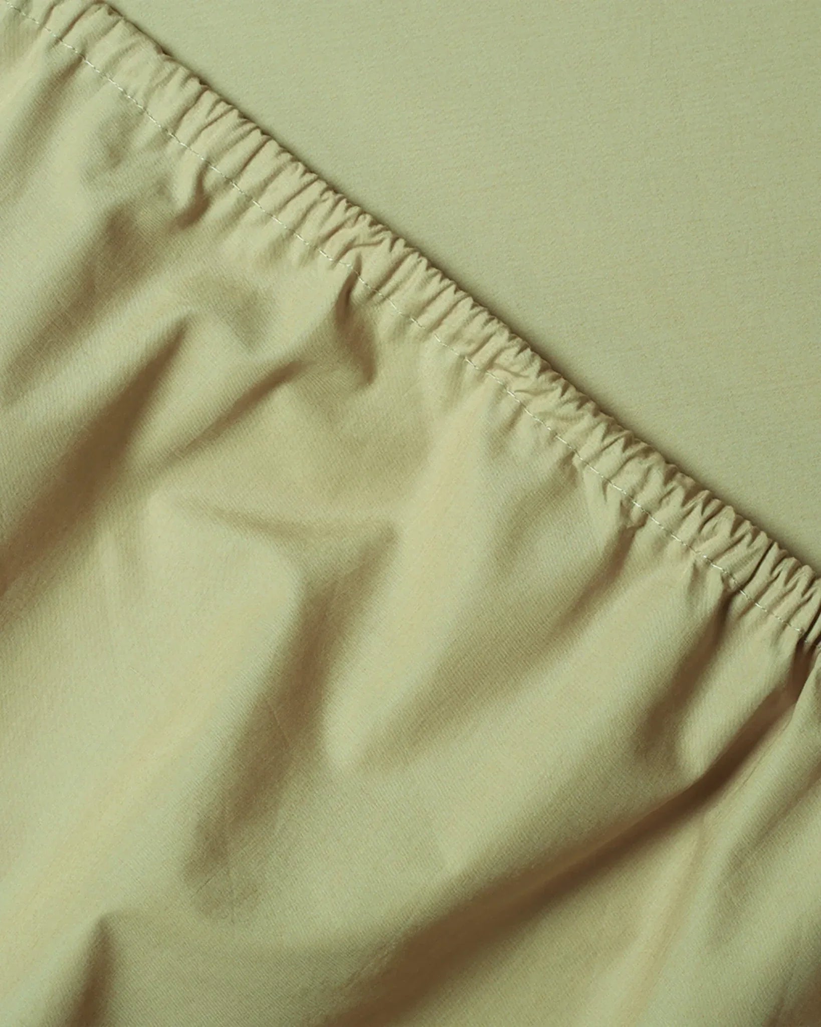 SUITE702 - Spannbettlaken aus Bio-Baumwolle • Pistachio - ROSA ECK