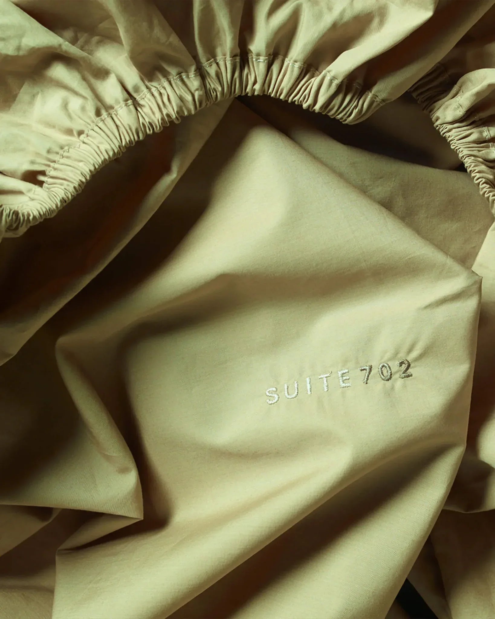 SUITE702 - Spannbettlaken aus Bio-Baumwolle • Pistachio - ROSA ECK