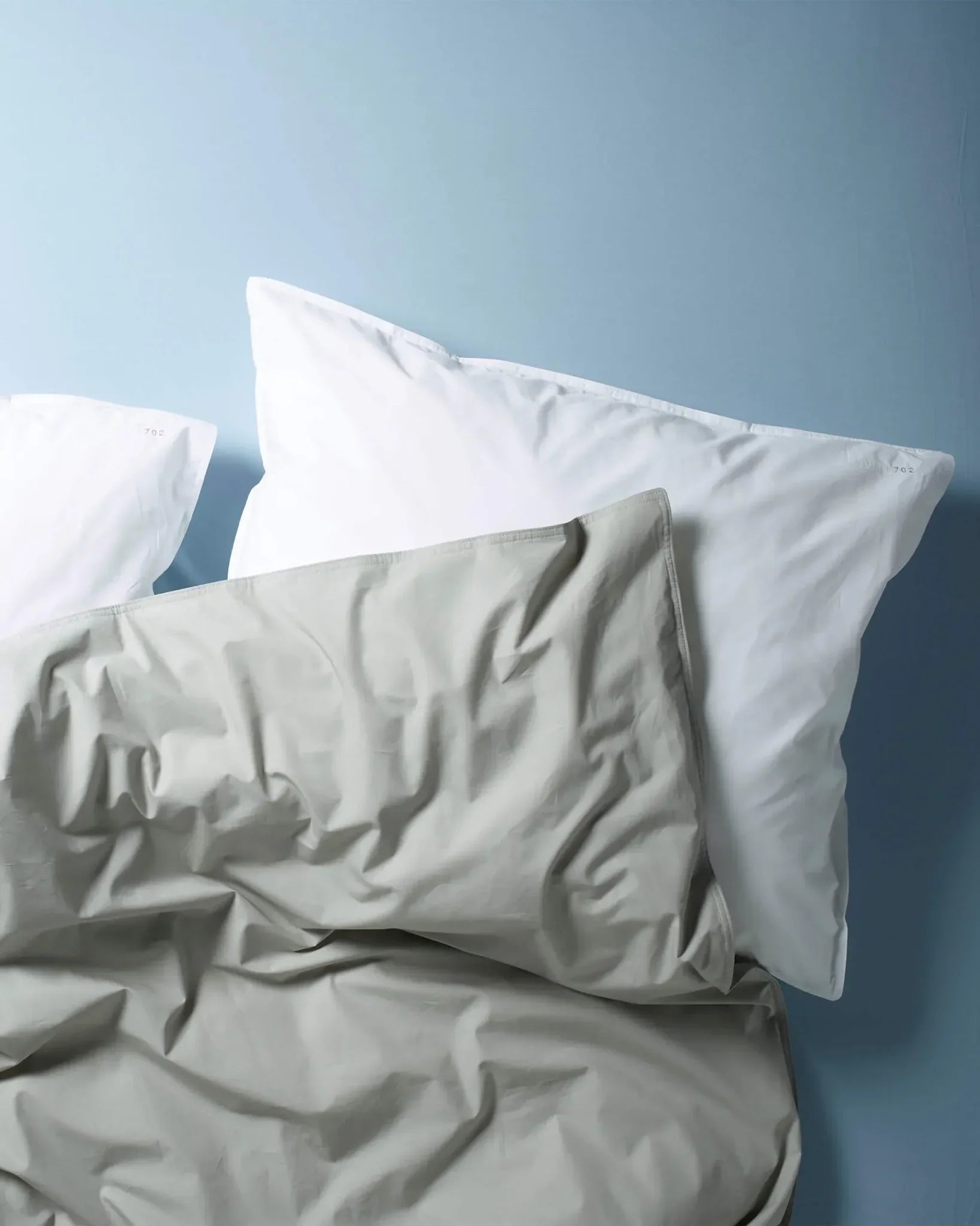 SUITE702 - Spannbettlaken aus Bio-Baumwolle • Sky Blue - ROSA ECK