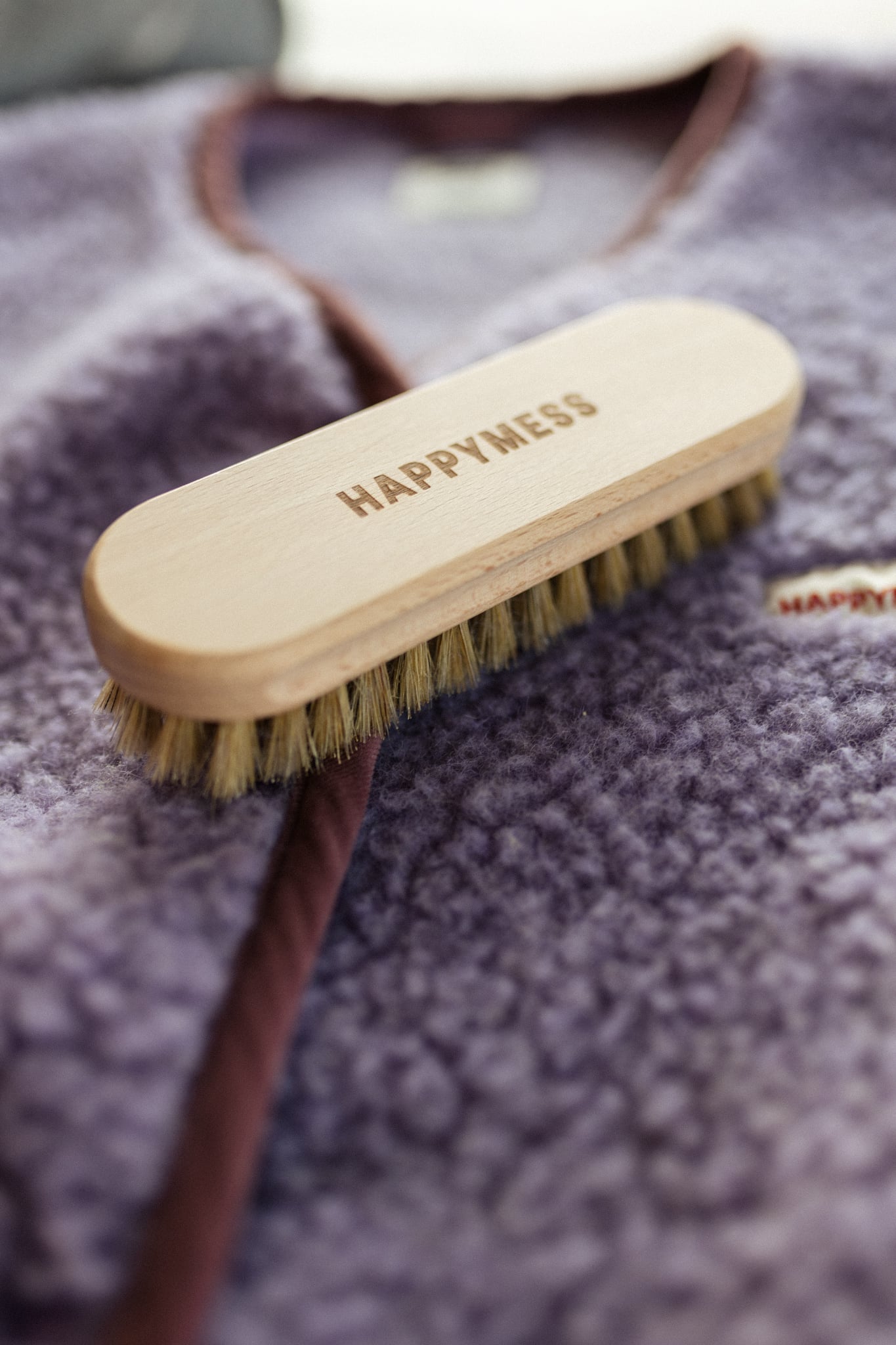 Happymess Wollpflegebürste mit Naturborsten