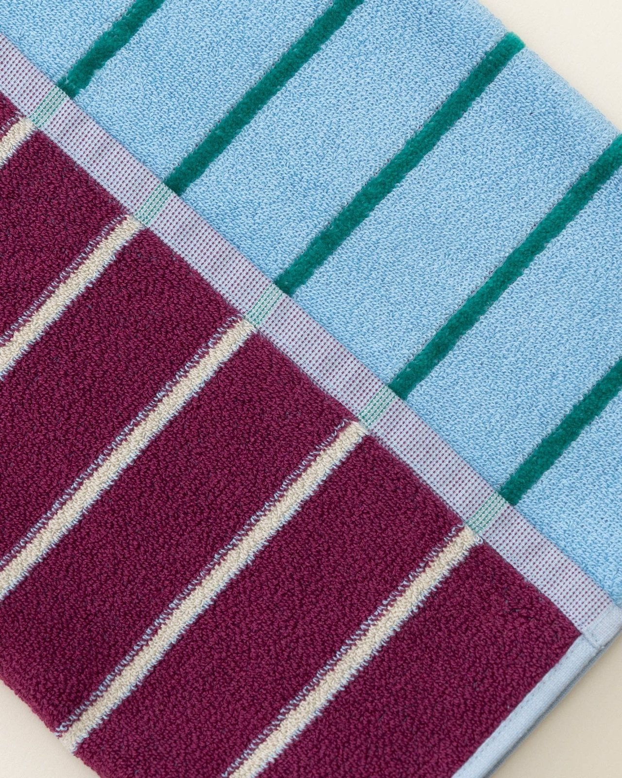 Tarta Gelatina - Wende-Handtuch • Plum / Sky Blue - ROSA ECK