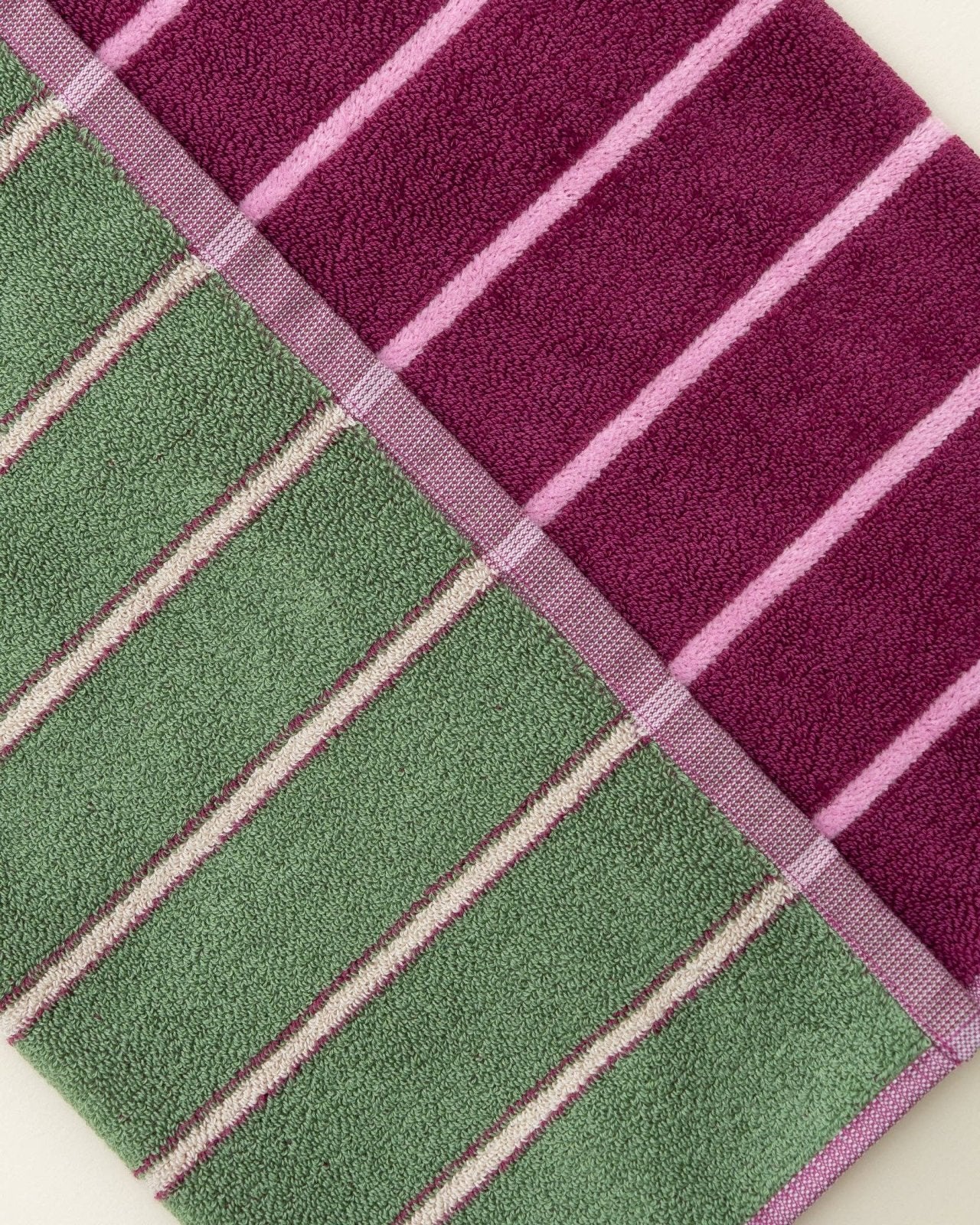 Tarta Gelatina - Wende-Handtuch • Sage / Plum - ROSA ECK
