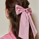 The Sticky Sis Club - CLUB CHIC Haarschleife • festive pink - ROSA ECK