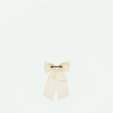 The Sticky Sis Club - CLUB CHIC Haarschleife • pearl white - ROSA ECK