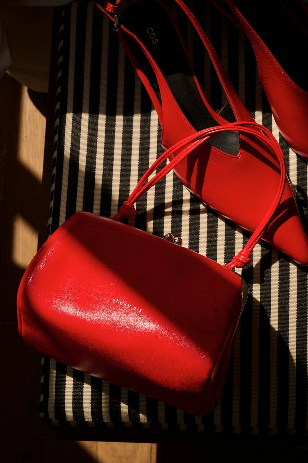 CLUB CHIC Mini-Handtasche • chili