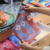 Wrap - FACES Geschirrtuch (50 × 70 cm) • Blue/Brown - ROSA ECK