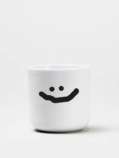 yahya studio - BIPOLAR Becher aus Porzellan - ROSA ECK - Smiley, Tasse,
