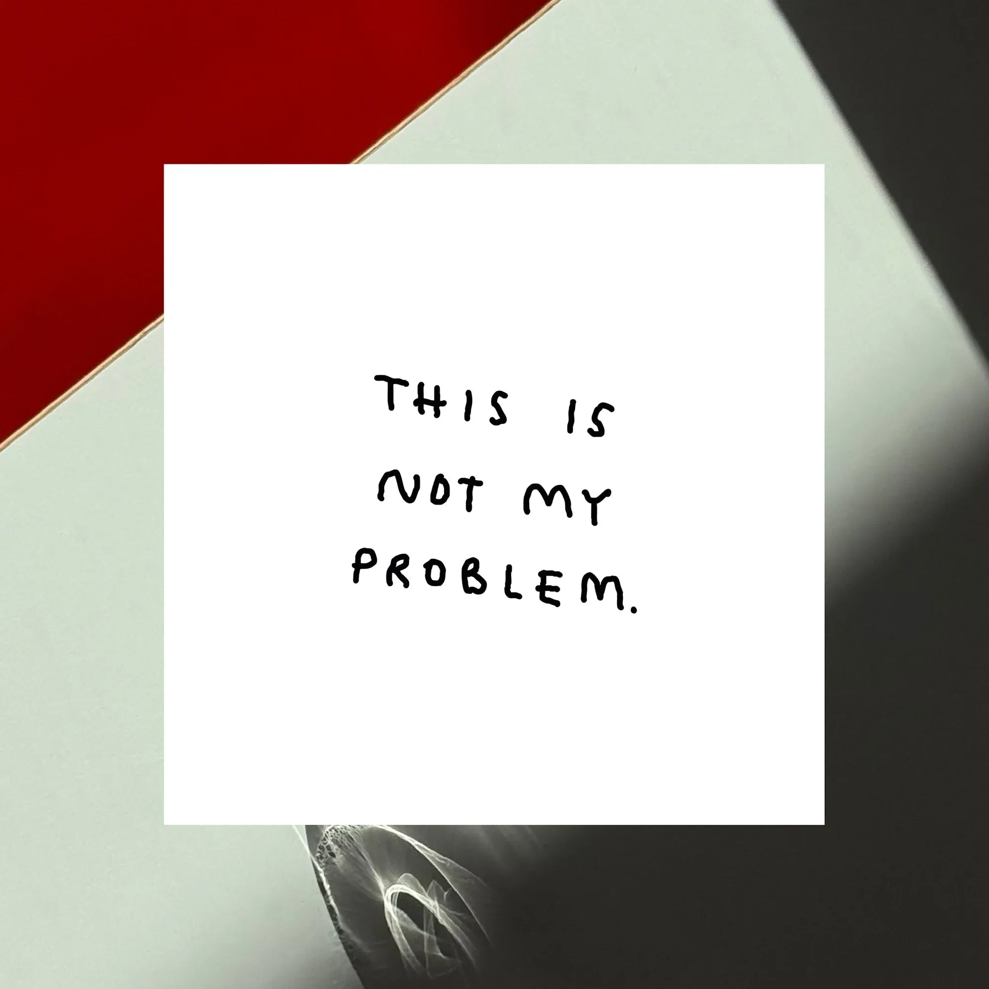 yahya studio - Großes Trinkglas mit Spruch • THIS IS NOT MY PROBLEM - ROSA ECK