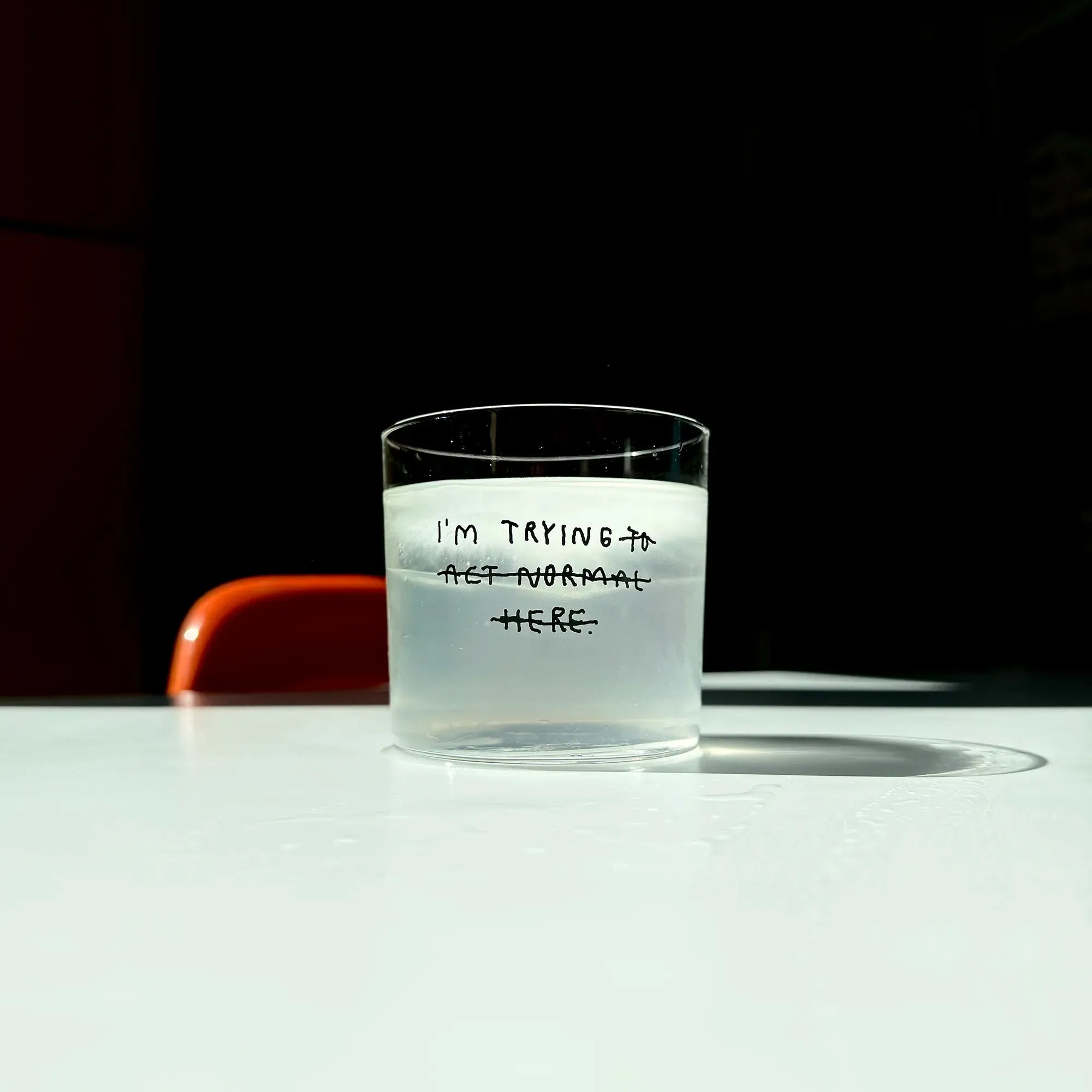 yahya studio - Trinkglas mit Statement • I'M TRYING - ROSA ECK