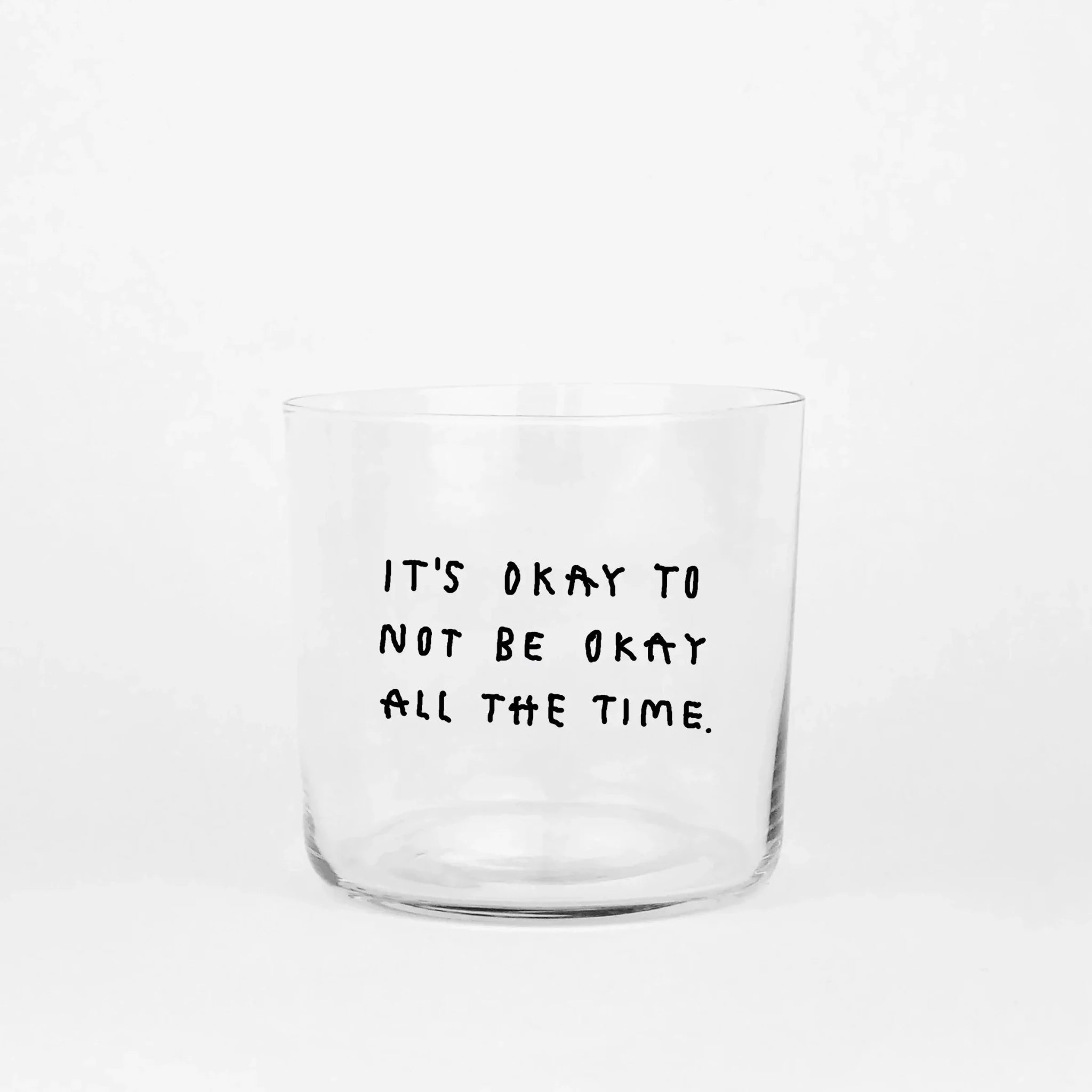 yahya studio - Trinkglas mit Statement • IT'S OKAY - ROSA ECK
