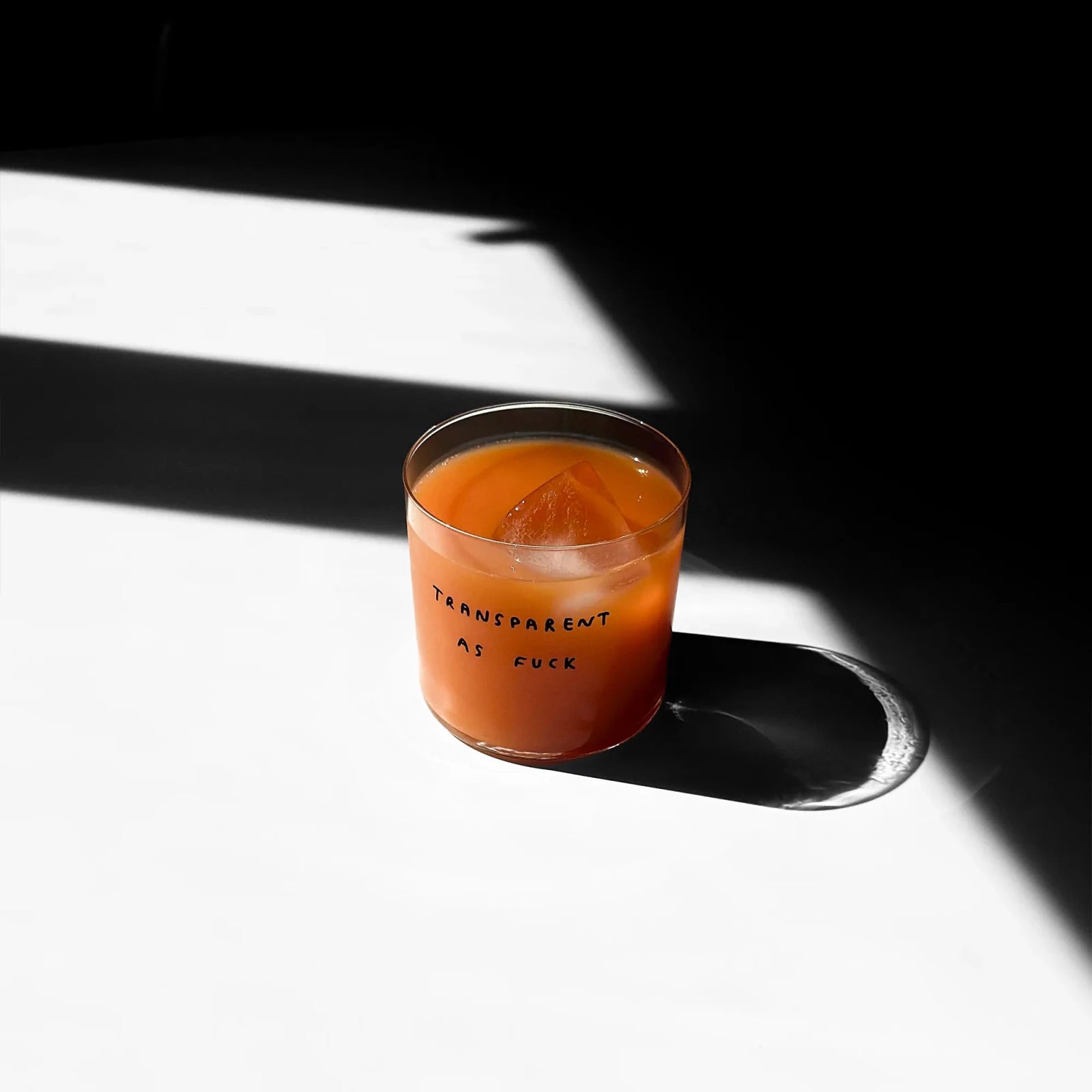 Trinkglas mit Statement • TRANSPARENT AS FUCK – Yahya Studio – Bild 3