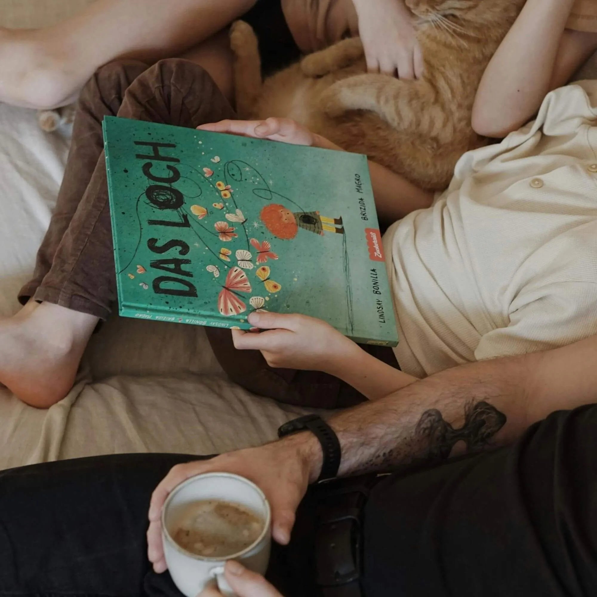 Zuckersüß Verlag - DAS LOCH Kinderbuch - ROSA ECK